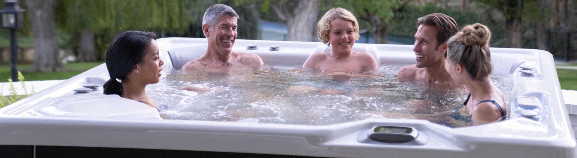 Considering a Hot Tub? Here are 3 Reasons to Buy, Reconditioned Hot Tubs Elm Grove